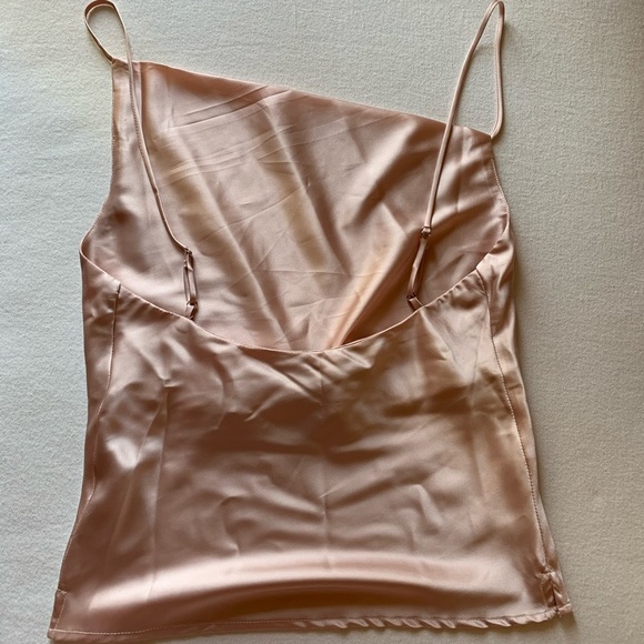 Sexy silky Champagne top - Picture 4 of 4